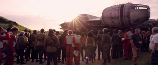 Illustration for article titled Los secretos y claves que revela el nuevo vídeo de Star Wars VII